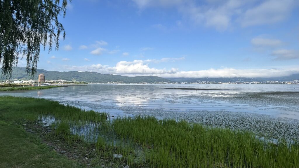 池と湖と沼の違いとは(クソ一般論)