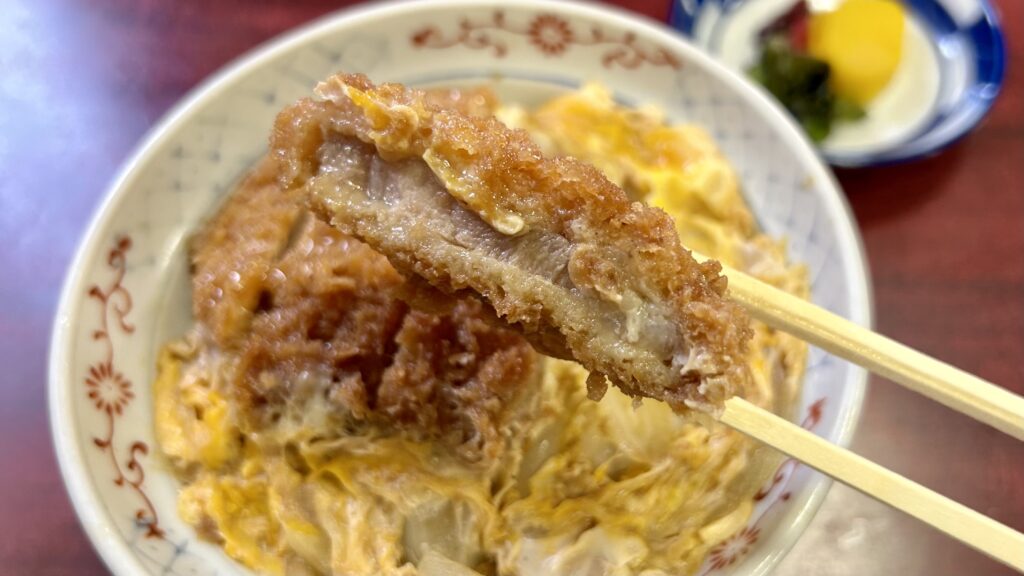 外国人観光客に人気の日本食:カツ丼