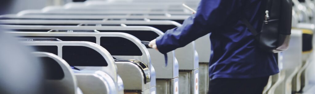 定期券の貸し借りはなぜバレる?:家族・男女での使い回しが発覚する理由