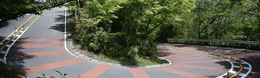 七曲りで有名な旧東海道(県道732号)は超難関