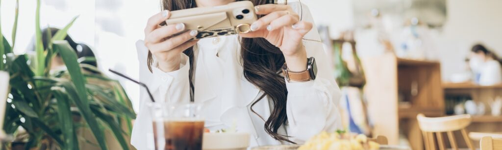 本当に幸せな人はSNSをしないって本当?:その理由に静かに納得した話