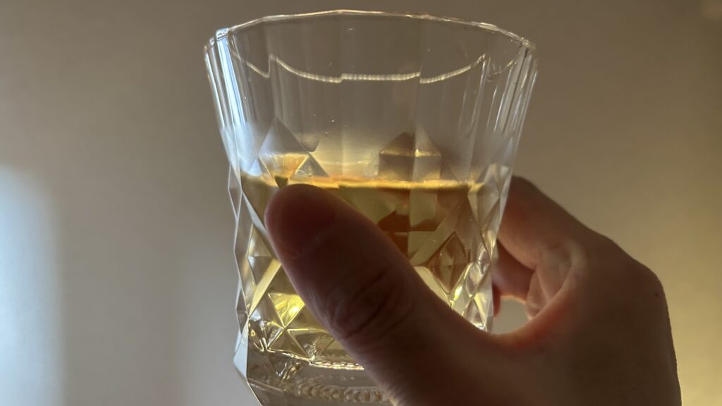 体への影響は甲類焼酎と似た構成に注意