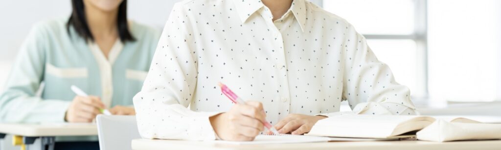 夜間大学は学歴にならないのか?:就職から履歴書、企業の本音まで
