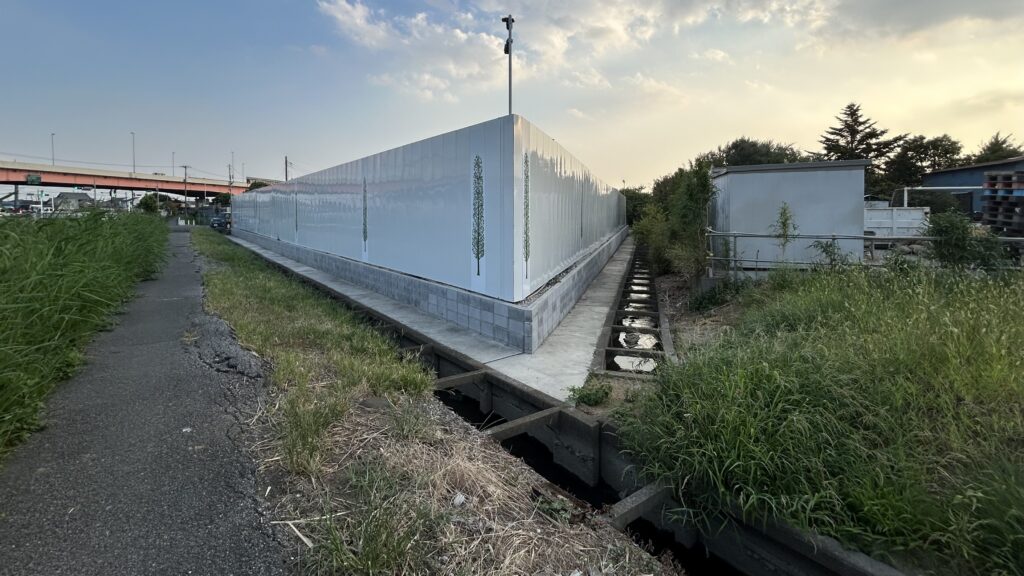 古地図と同じ姿で今も流れる用水路