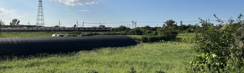 歩いて知る車窓とのスケール差