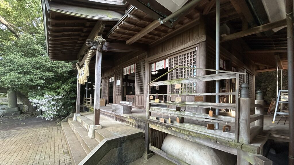 大浦諏訪神社とのちがい