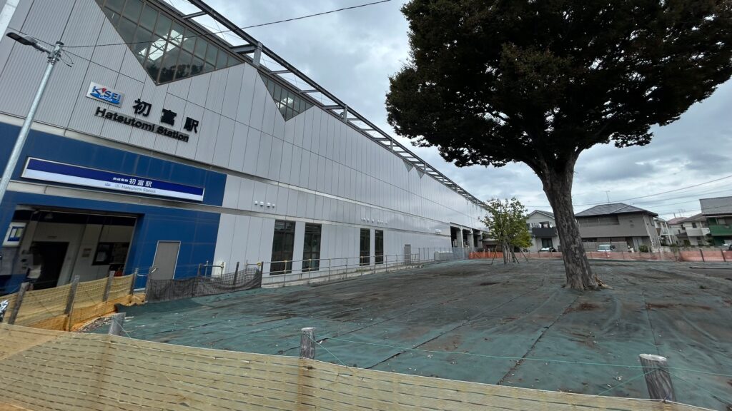 初富駅から交差点までの道のりと街の雰囲気