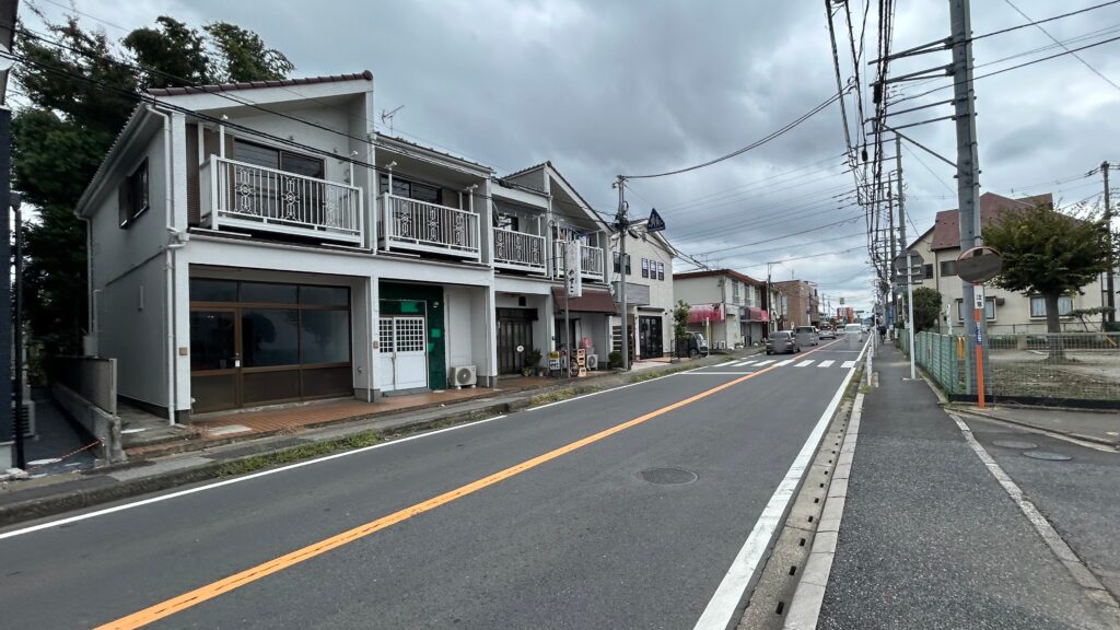 初富駅から交差点までの道のりと街の雰囲気