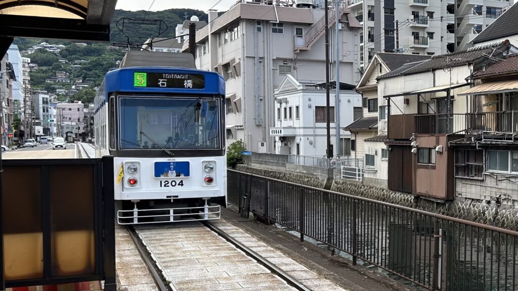 駐車場や大浦天主堂停留所から流れ込みやすい