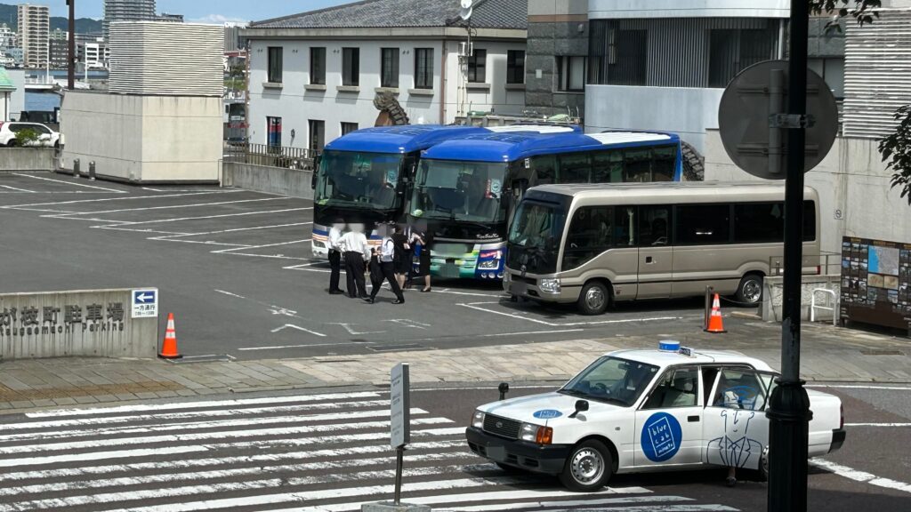 駐車場や大浦天主堂停留所から流れ込みやすい