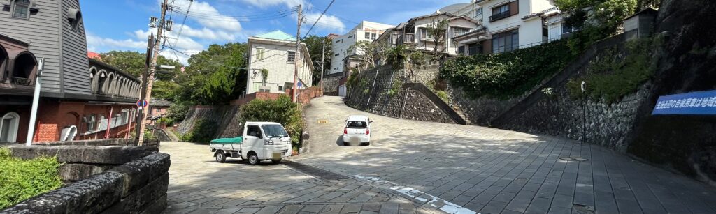 坂を登っても特別な見どころがないから