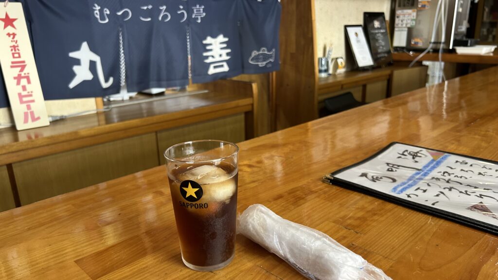 佐賀駅から遥か離れた干拓地にある地元食堂