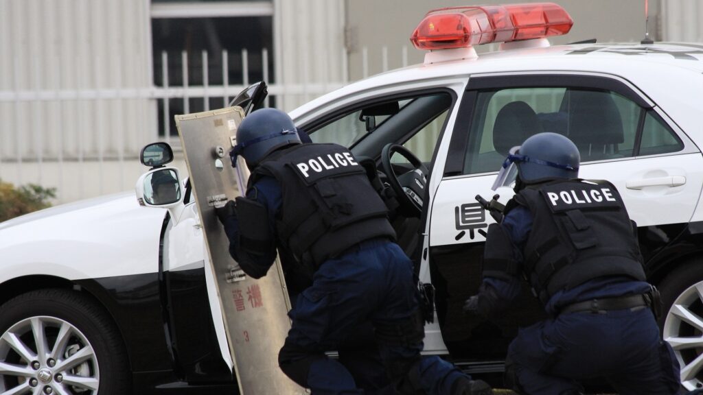 まず知っておきたい警察と自衛隊の違い