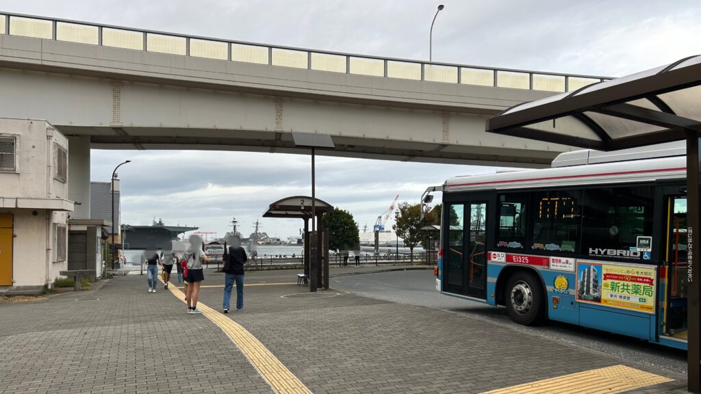 横須賀駅とベルニー公園で歴史を味わう