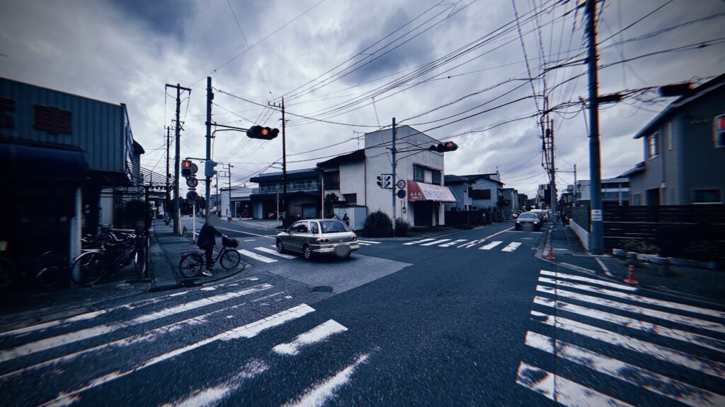 鎌ヶ谷は多くの車が通り抜ける「山の頂上」