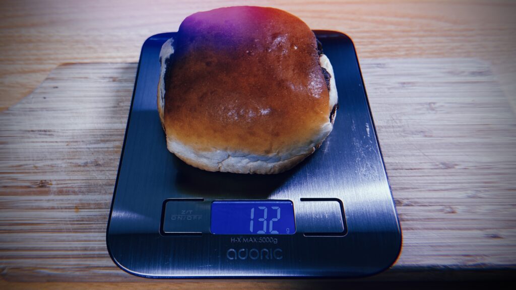 新感覚!サクサク生地と粒あんの一体構造