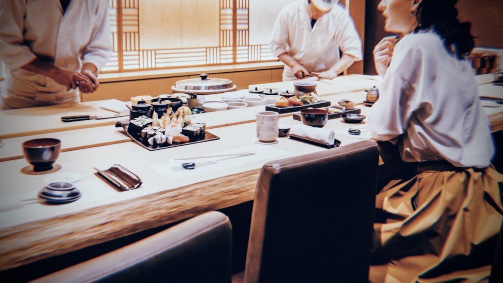 外国人観光客が日本に来る理由は「メシ」