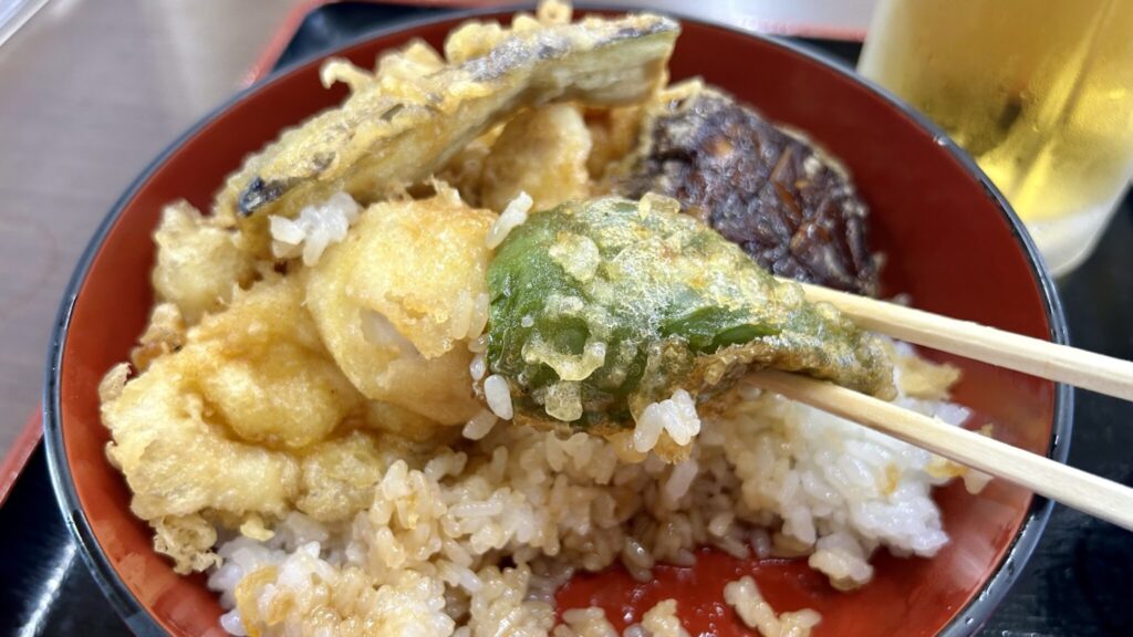 沼の奇食「ナマズ天丼」を食べてみた