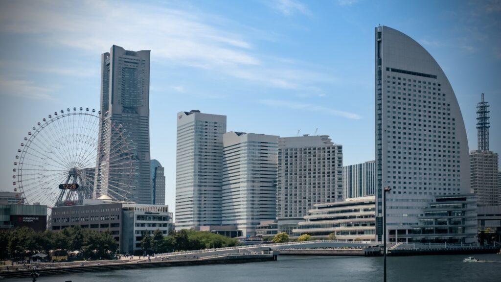 横浜と横須賀はいったい何が違うのか