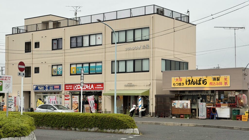 コンビニもホテルもない絶望駅
