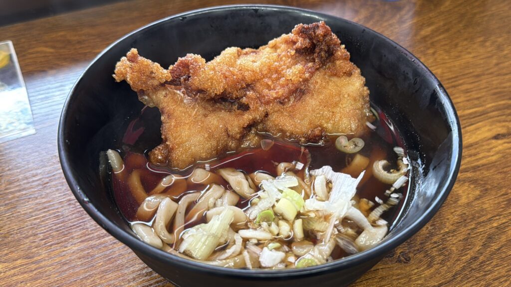 雑賀屋でそばを食べてる人に話を聞いてみた