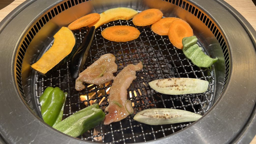 ピーマンに肉を詰める意味とは?